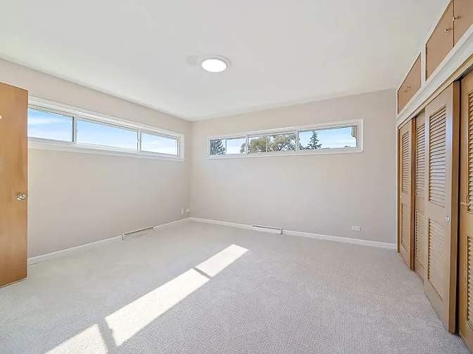 Elizabeth Pan's room