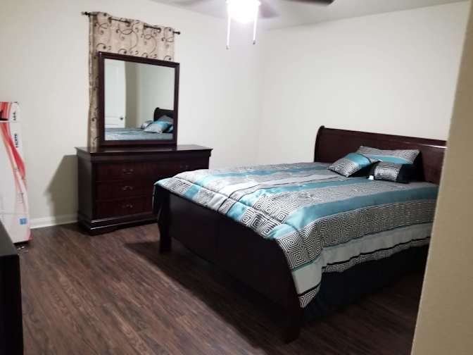 Salvador's room