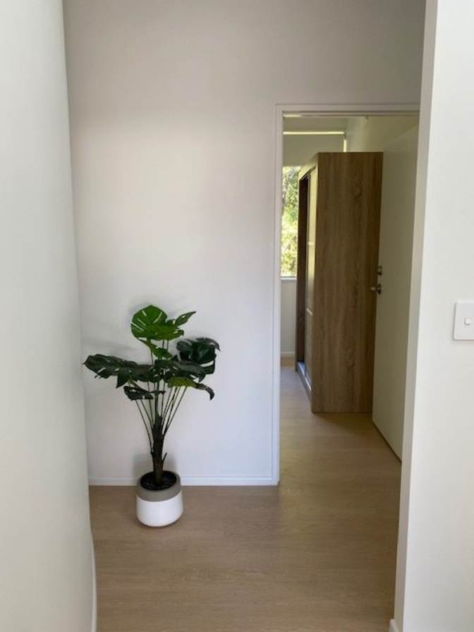 Geoff's room