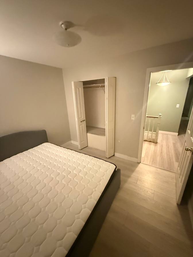 Jas's room