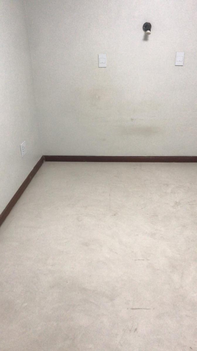 Vuyo's room