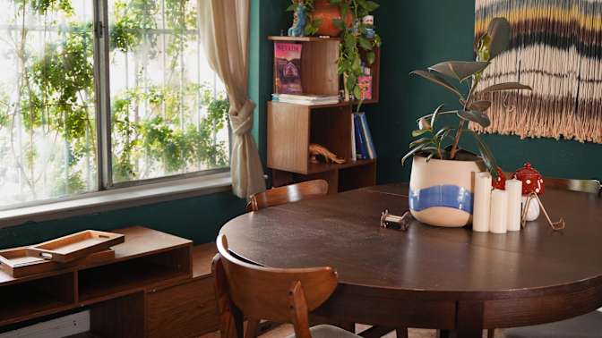 salma Garcia's room