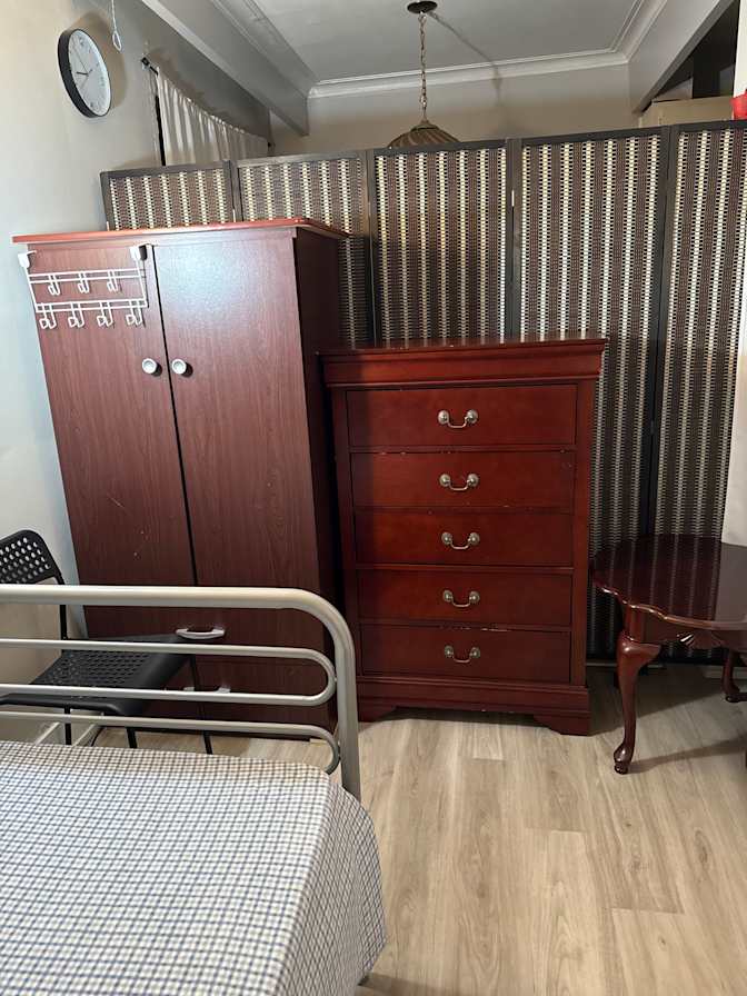 Edelyn's room