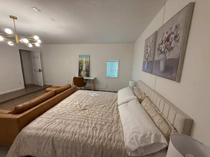 Osman Aysu's room