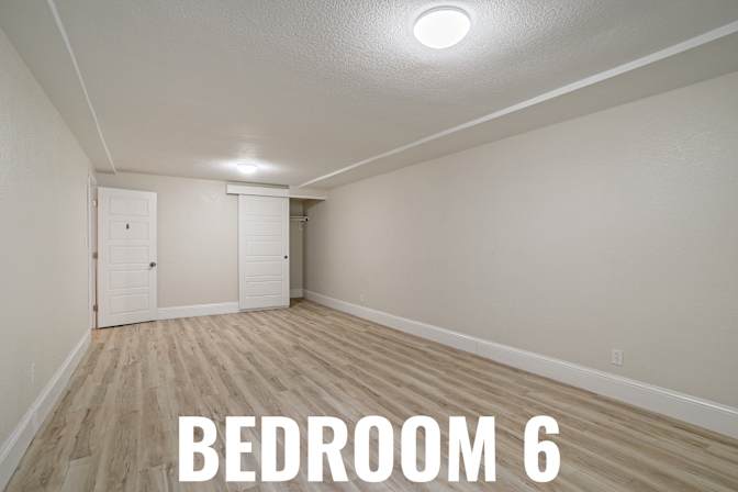 HomeCrew's room