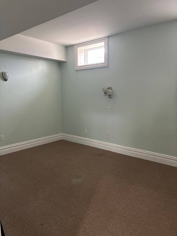 Dhru's room