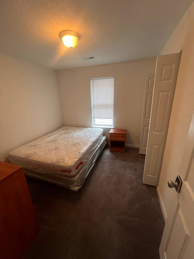 Jay/Nikki's room