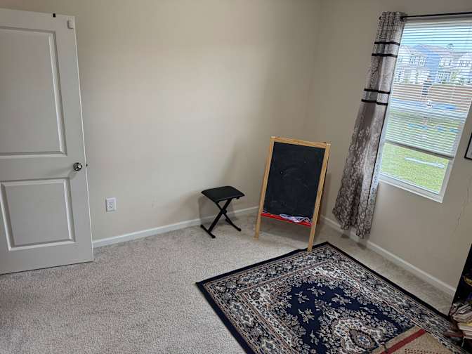 Alcove Rooms's room