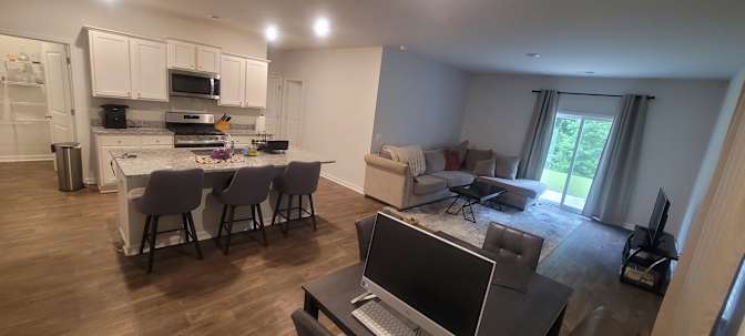 Ken's room