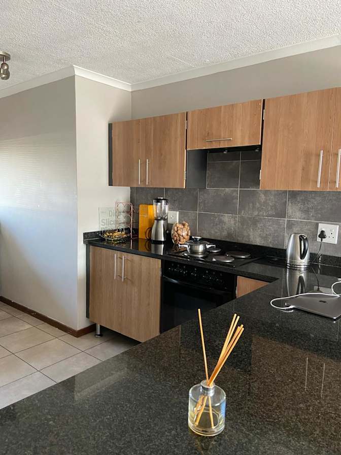 Yanda Zungu's room