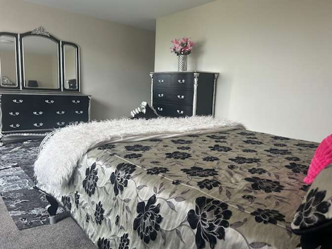 Merrill Guttenbeil's room