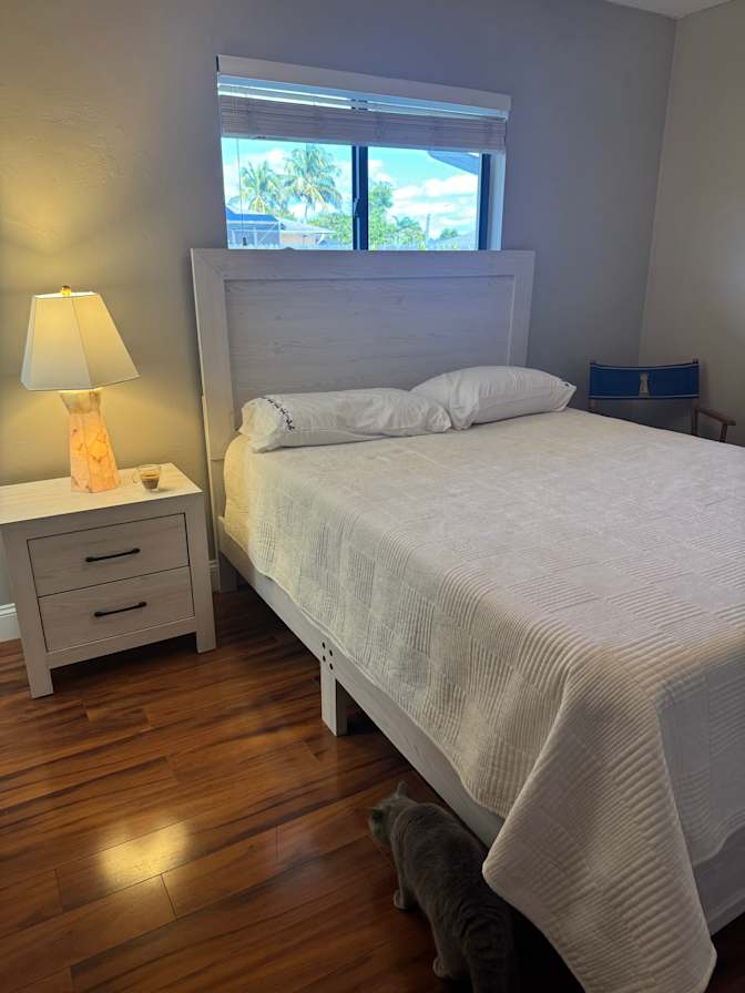 Holly's room