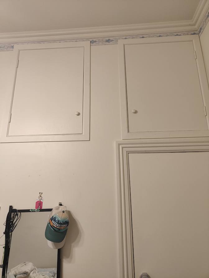 Naeem Mirajkar's room