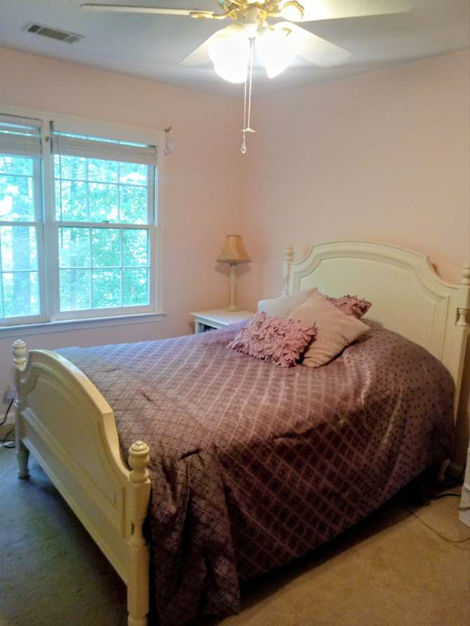 Caroline's room
