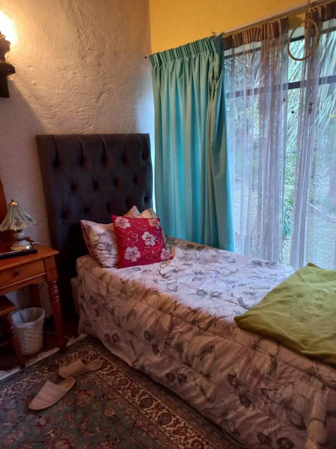 Maria's room