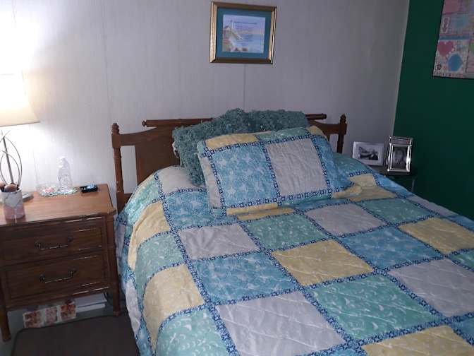 Lisa's room
