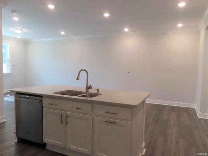 Alcove Rooms's room
