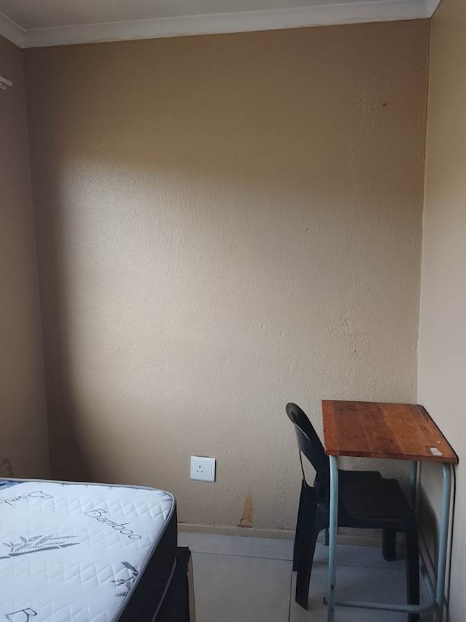 Thobile's room