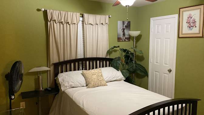 Toyin's room