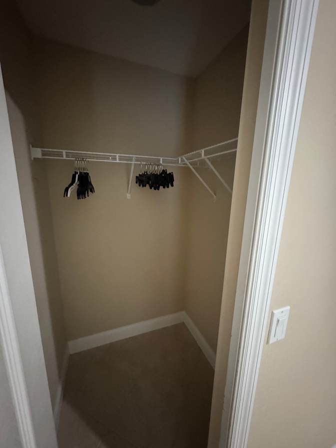 Omely's room