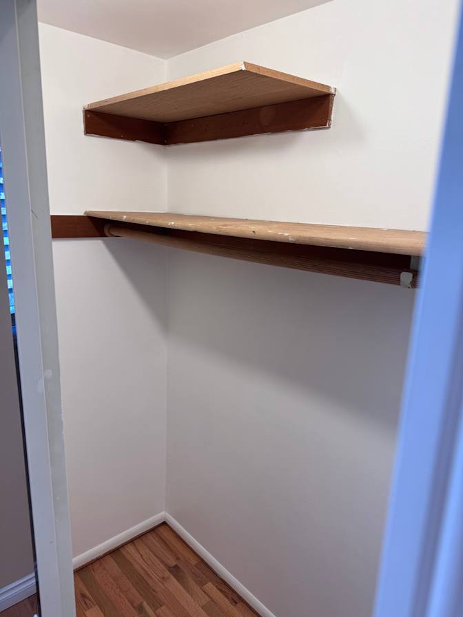 robert's room