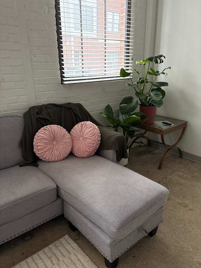 Viviana's room