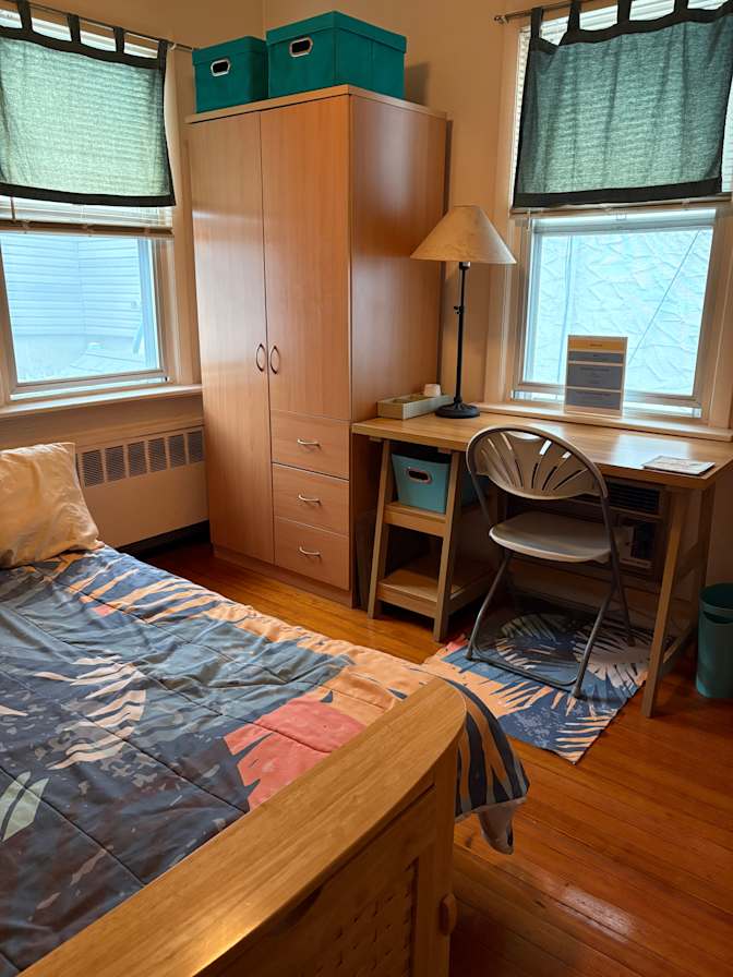 Maureen's room