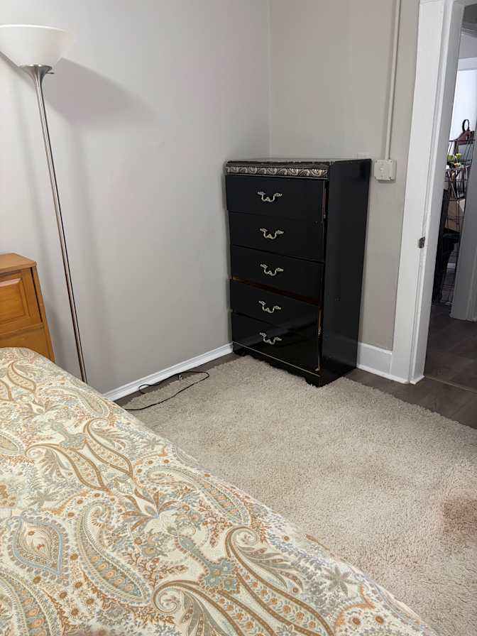 Earl's room