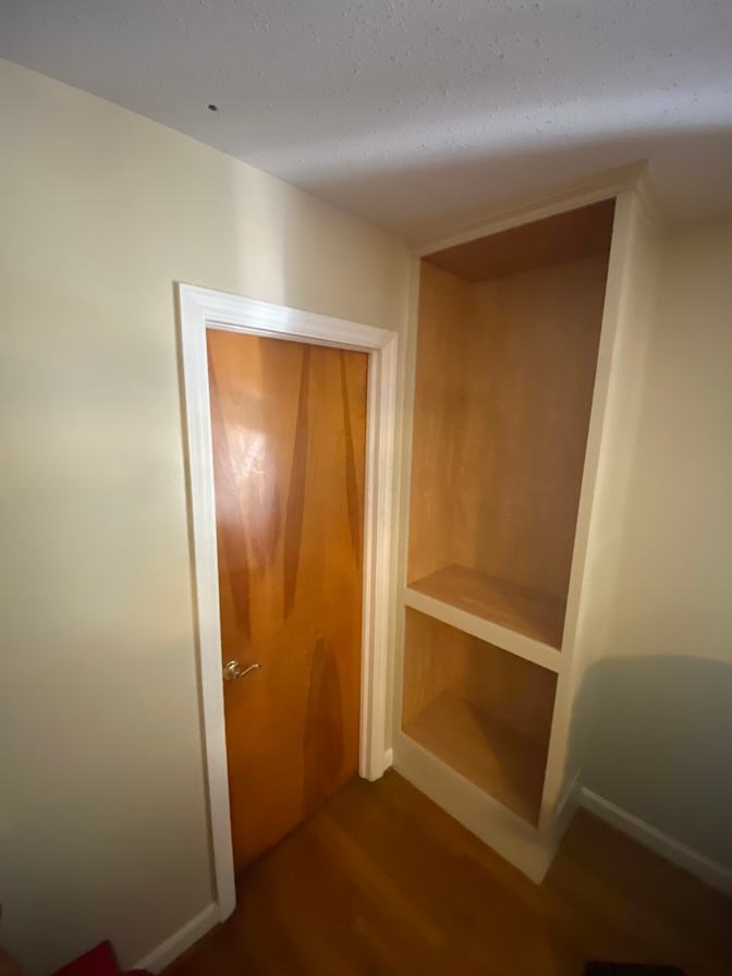 Mostly Private Two Bedroom Mountain Suite Private Bath's room