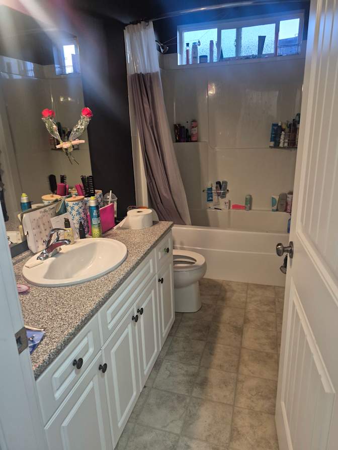 Tracy's room