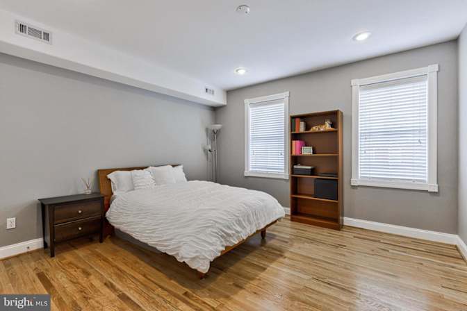 Tj's room