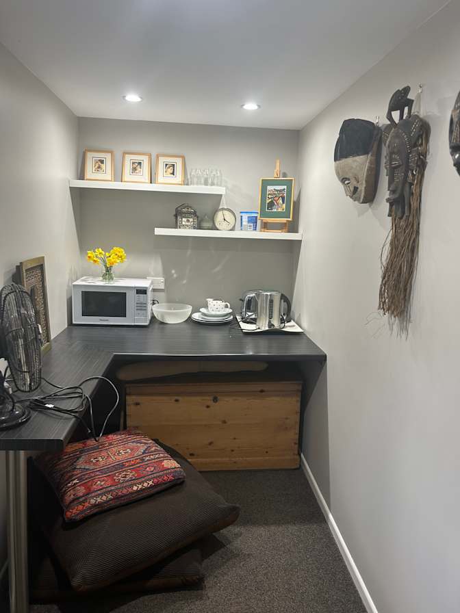 Jo's room