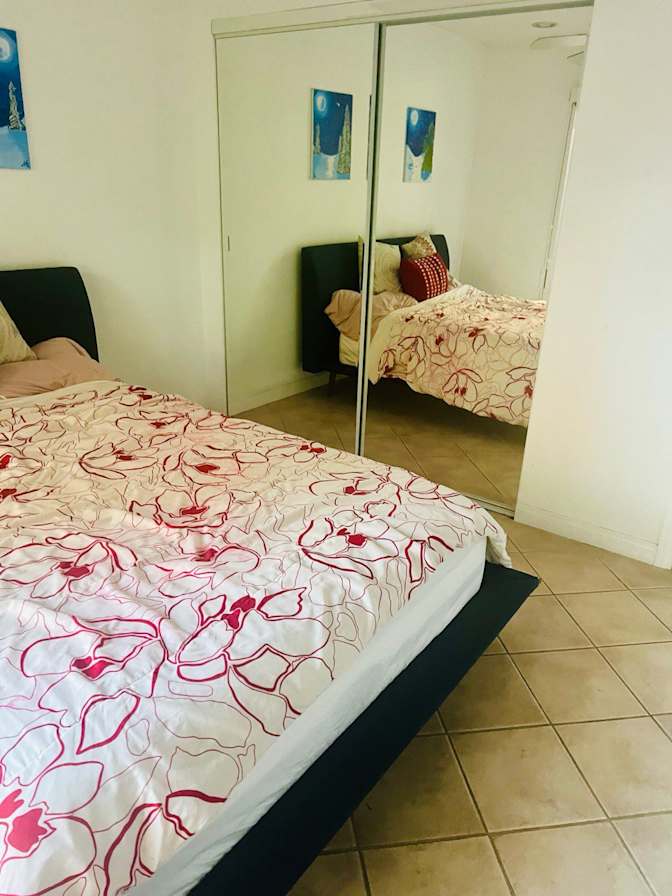 Ali's room