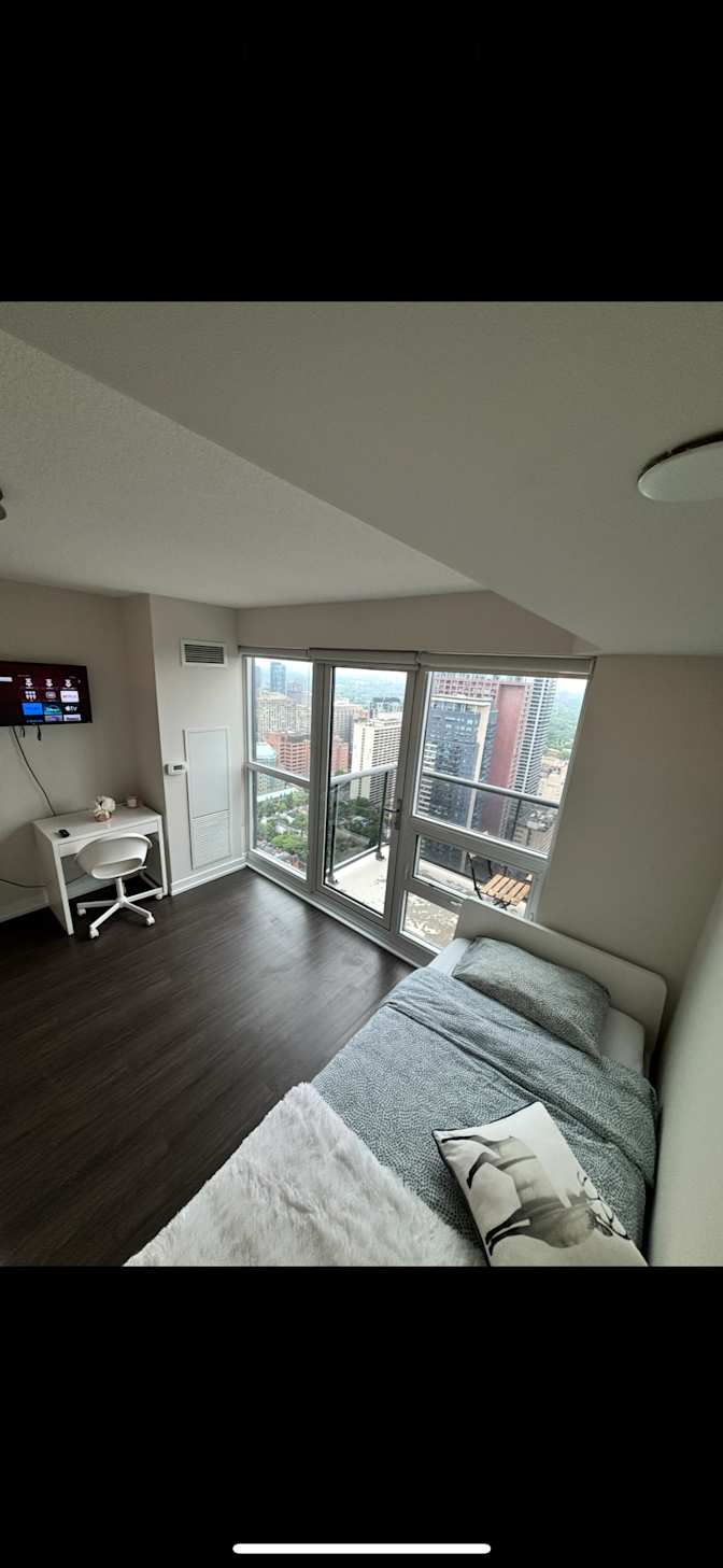 Innova's room