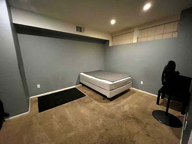 Warren's room