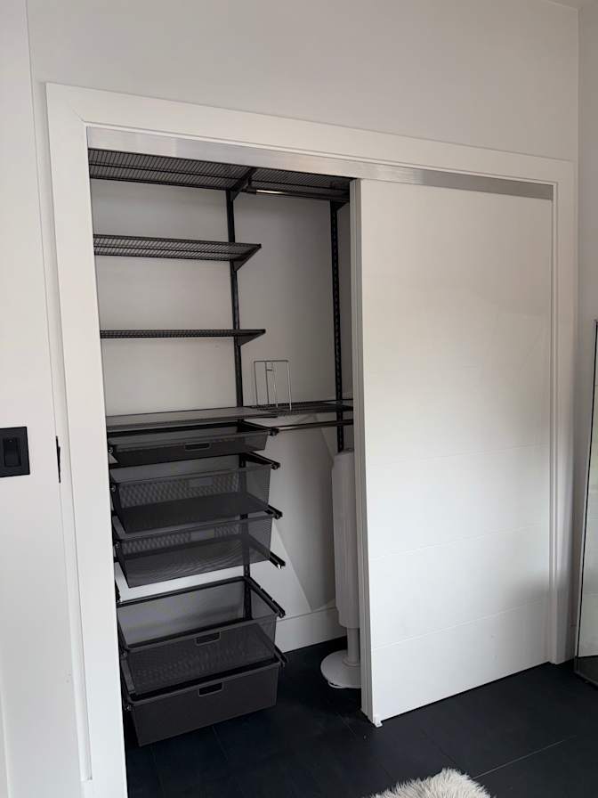Darcey Arena's room