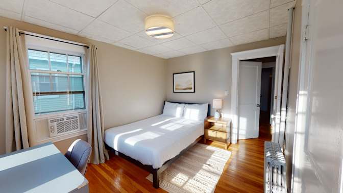 Sam June's room