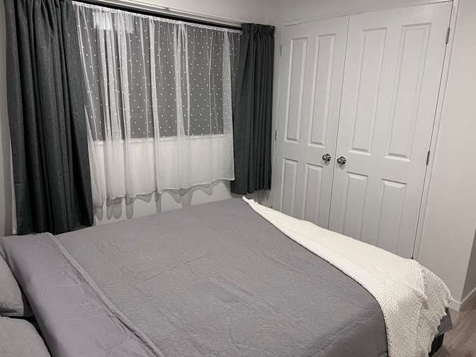Vu's room