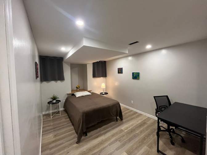Vic's room