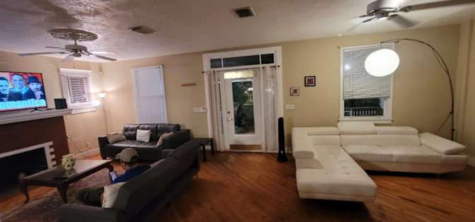 Jorge Romero's room