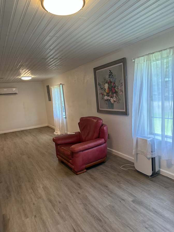 Luis Esteban Sanchez Bendezu's room