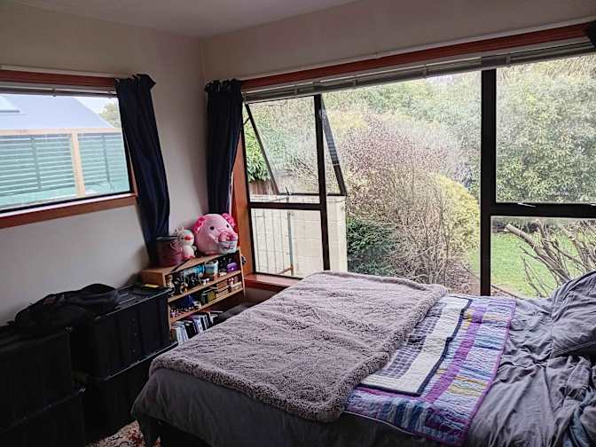 Derick's room