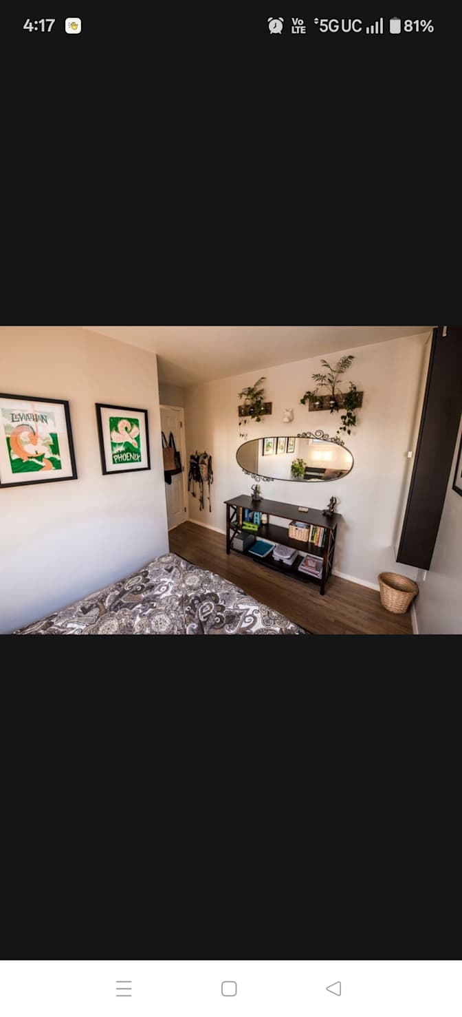 Boby solo's room