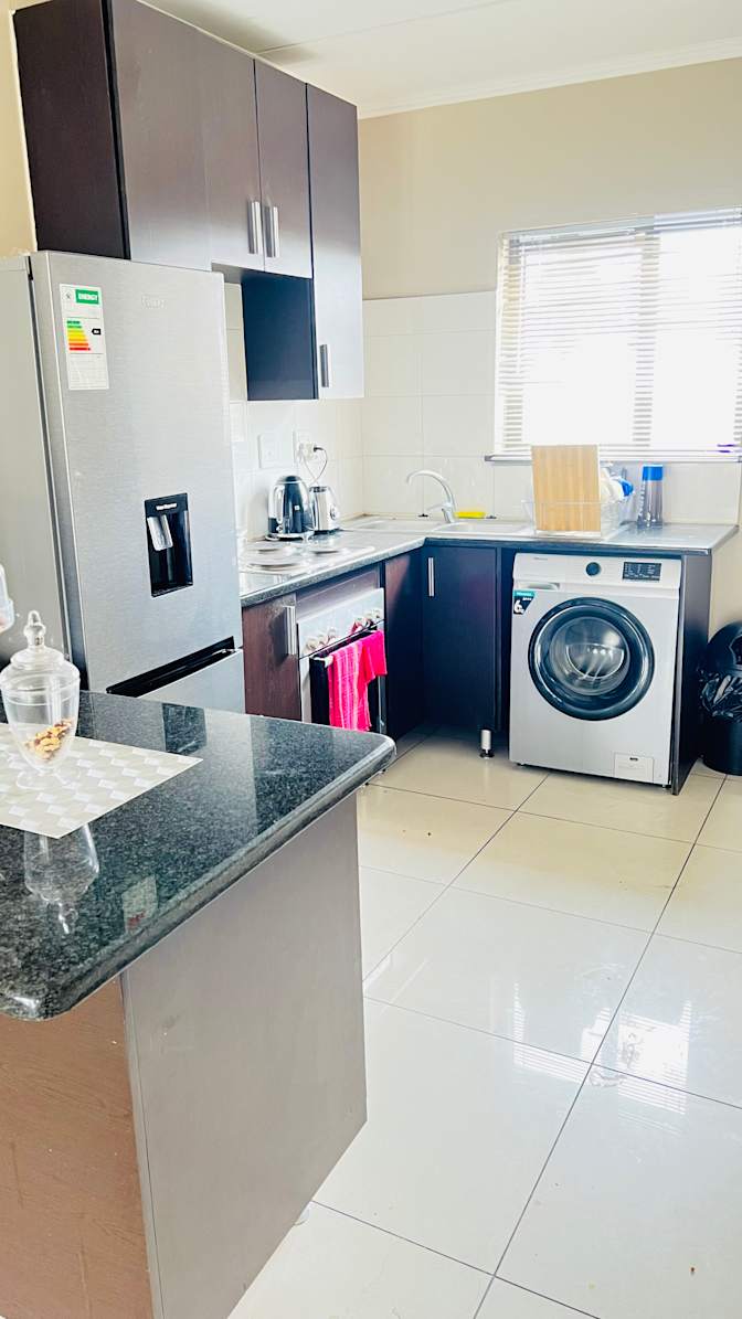 Aphiwe Jam-jam's room