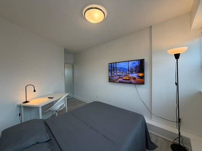 Alona's room