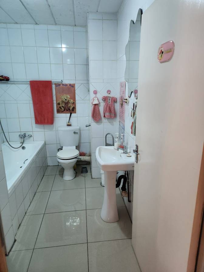 Sombu's room