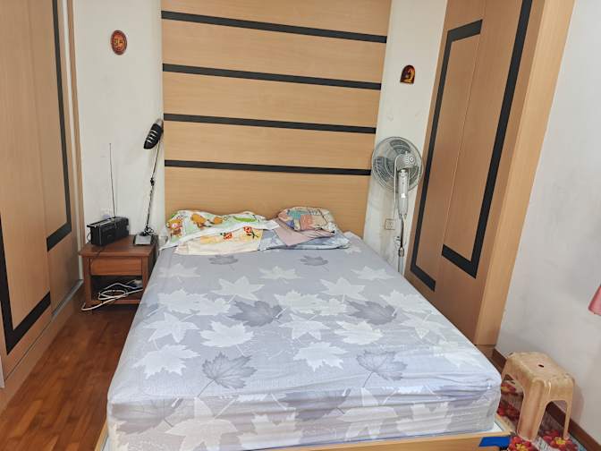 Steven's room