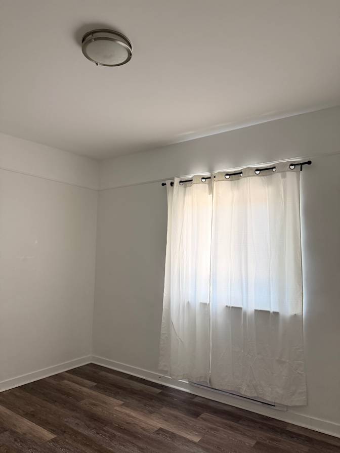 Elvira's room