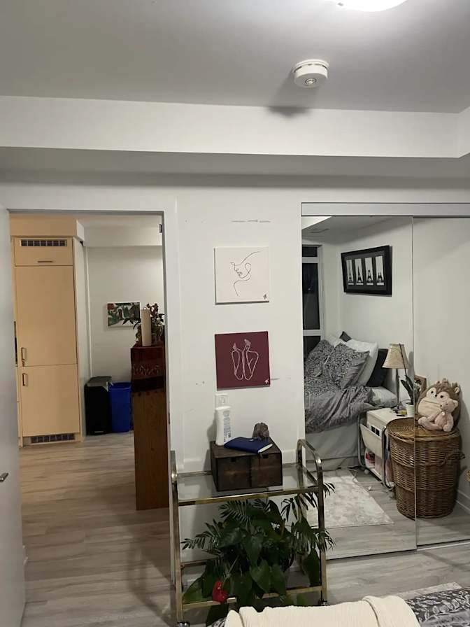 Vithusan Jeyabalasingam's room