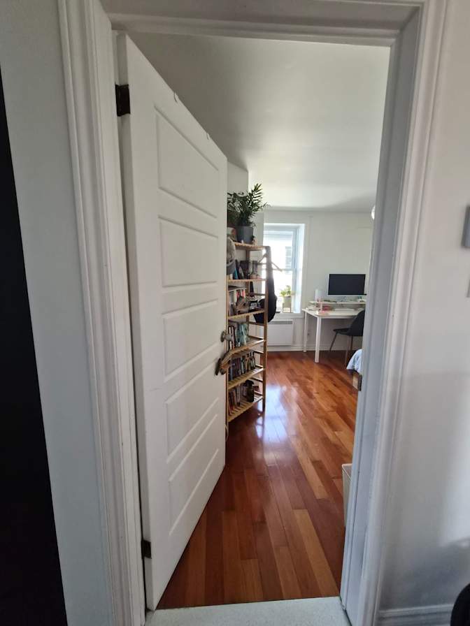 Caroline's room